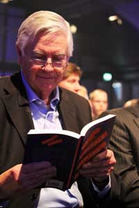 Bolkestein leest De Liberale Opmars